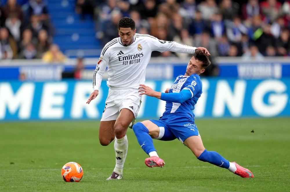 定日县6.8级地震丨特写：为了受伤的普布格桑.